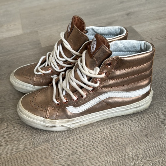 VANS - Picture 3 of 5